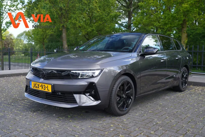 Opel Astra Sports Tourer (2023)