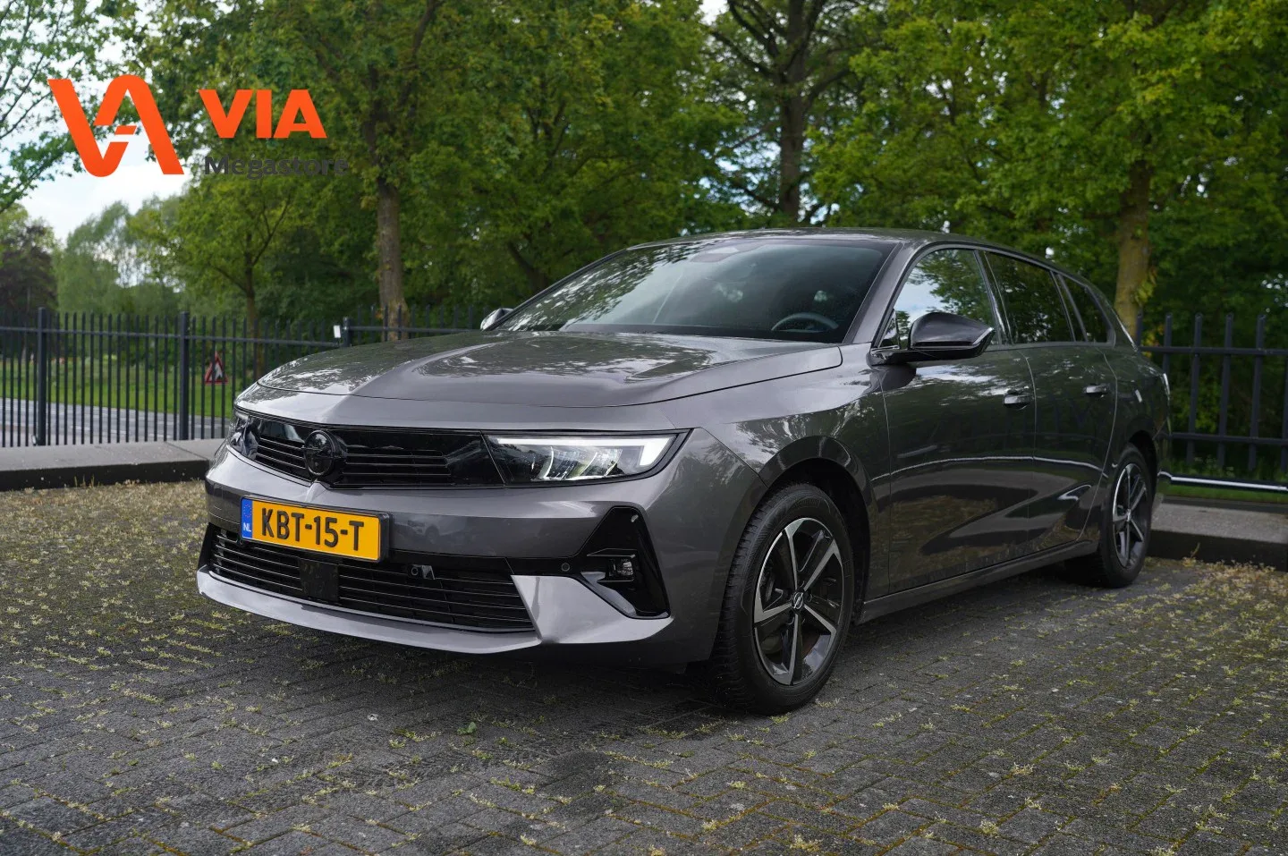 Opel Astra Sports Tourer (2024) — foto 1