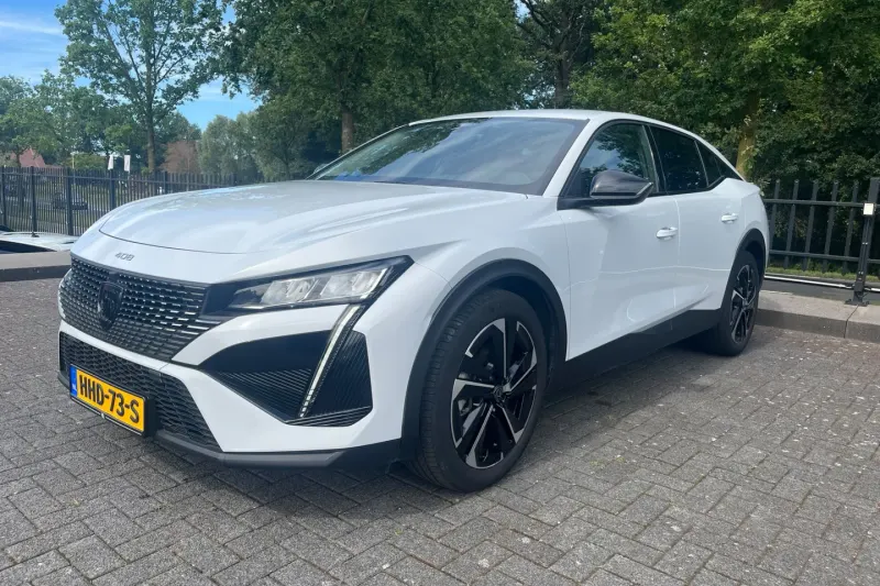 Peugeot 408 (2025)