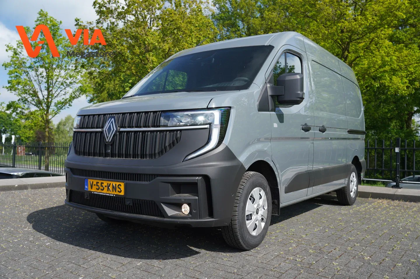 Renault Master (2024) — foto 1