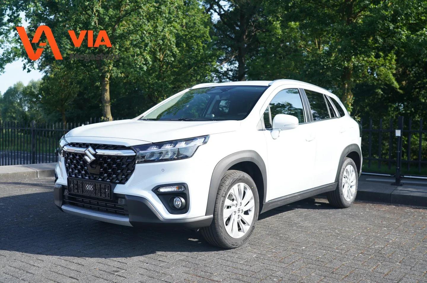 Suzuki S-Cross (2025) — foto 1