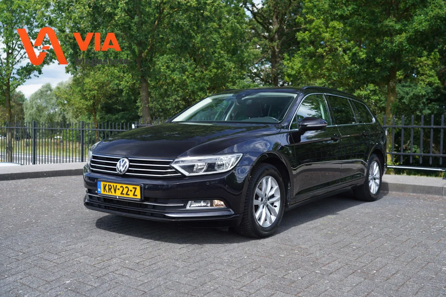 Volkswagen Passat (2018) — foto 1