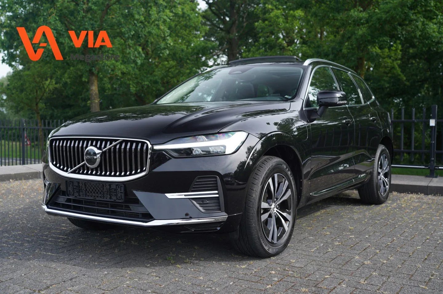Volvo XC60 (2023) — foto 1