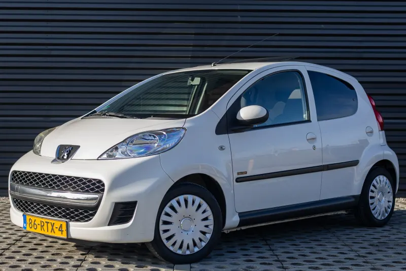 Peugeot 107 (2011)