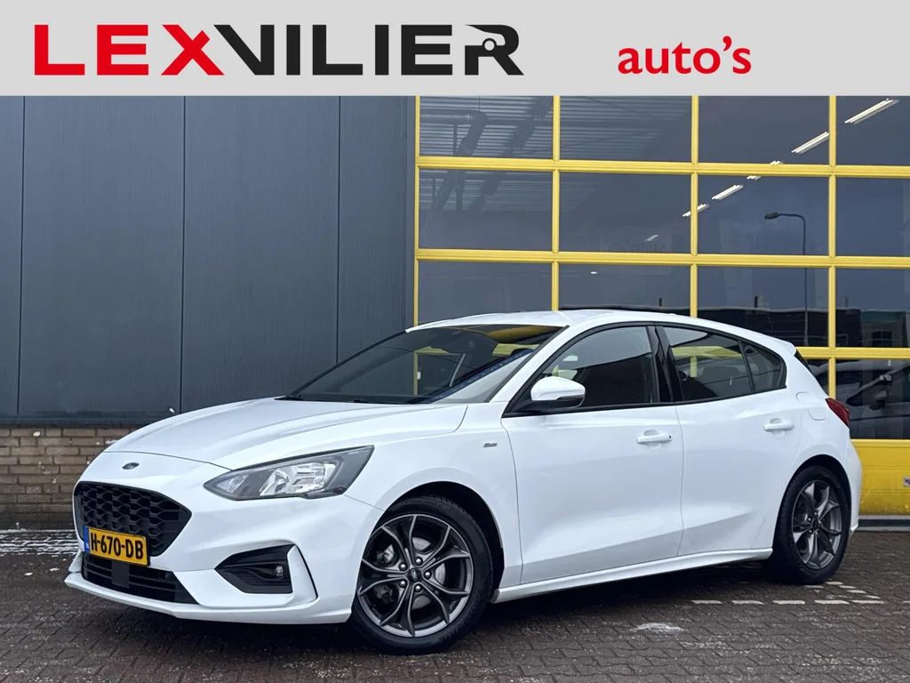 Ford Focus (2020) — foto 1