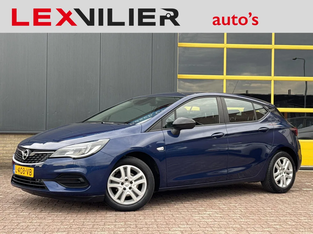 Opel Astra (2021) — foto 1