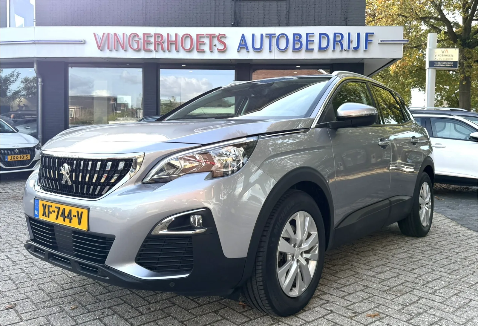 Peugeot 3008 (2019) — foto 1