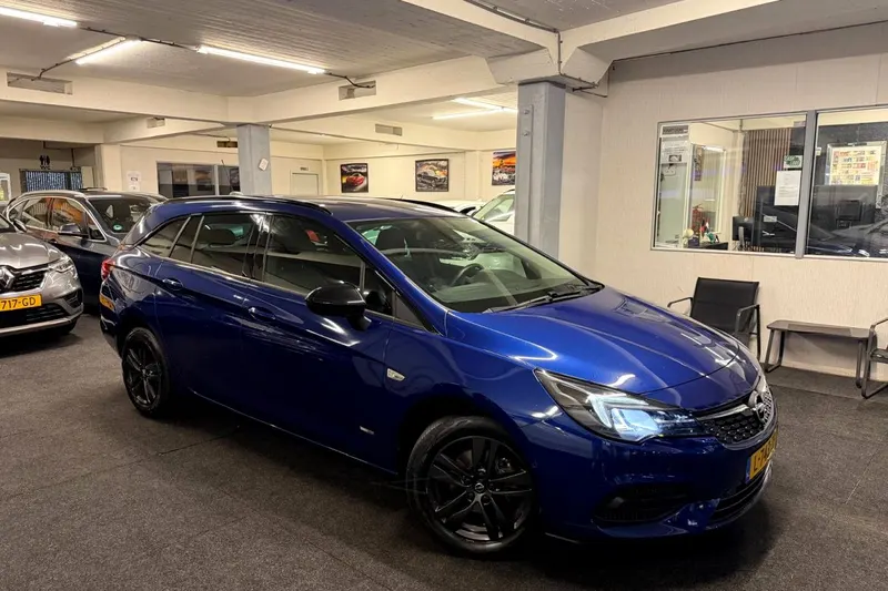 Opel Astra (2021)