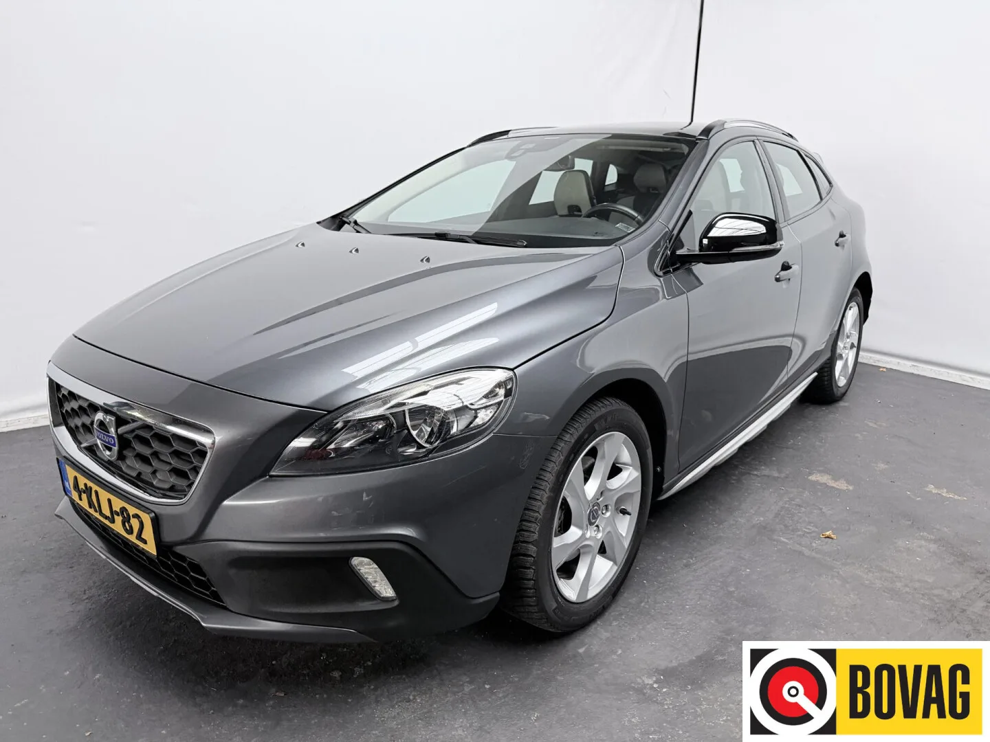 Volvo V40 (2013) — foto 1