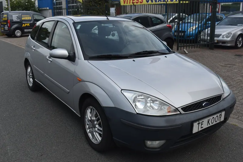 Ford Focus (2003)
