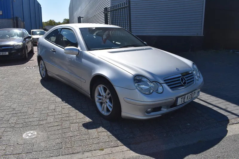 Mercedes-Benz C-Klasse (2006)