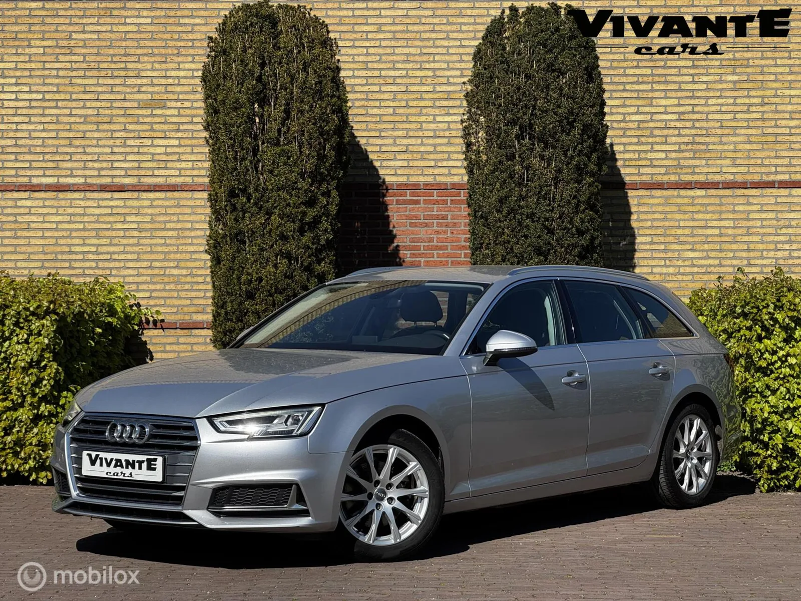 Audi A4 (2019) — foto 1