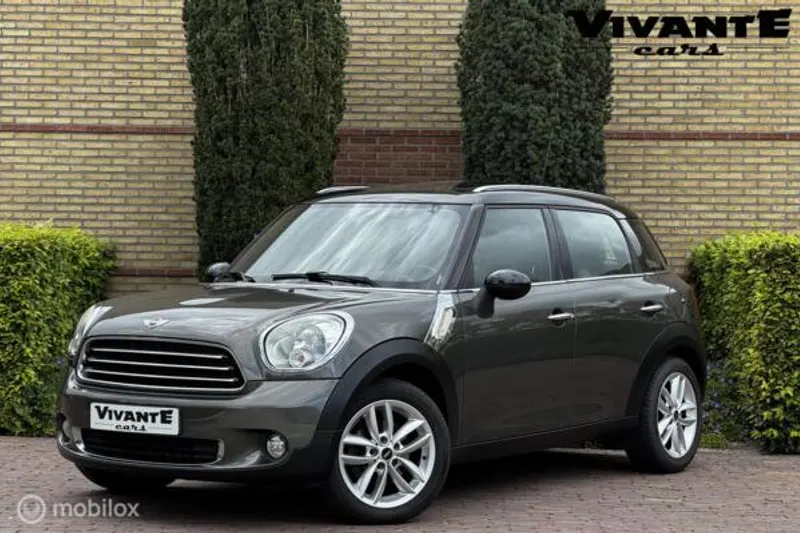 MINI Countryman (2011)
