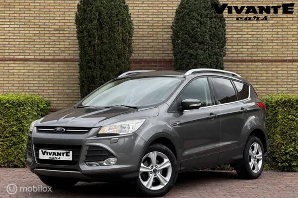 Ford Kuga (2014) — foto 1