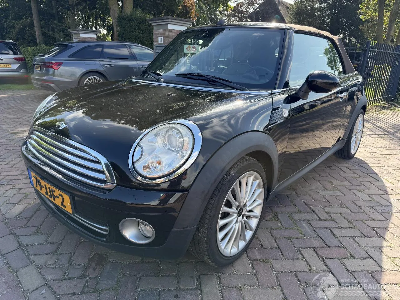 MINI Cabrio (2009) — foto 1