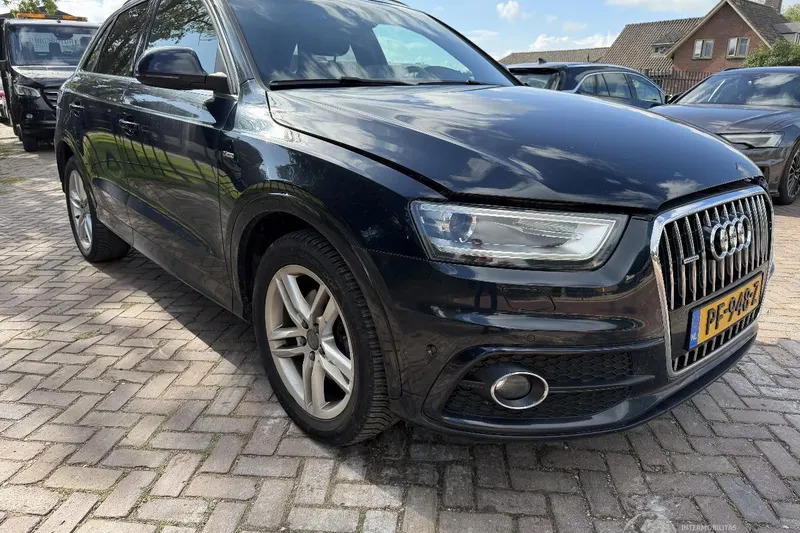 Audi Q3 (2012)