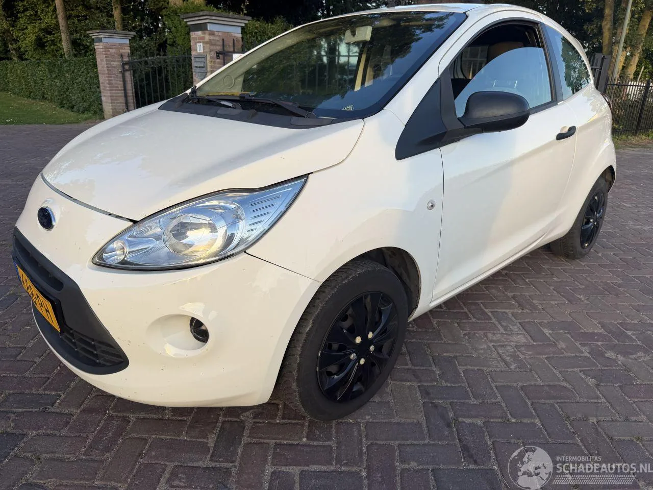 Ford Ka (2011) — foto 1