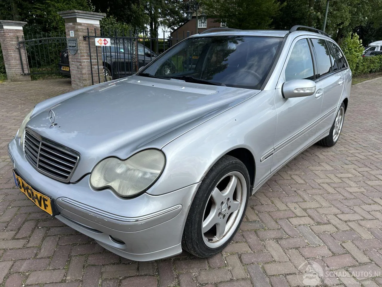 Mercedes-Benz C-Klasse (2001) — foto 1