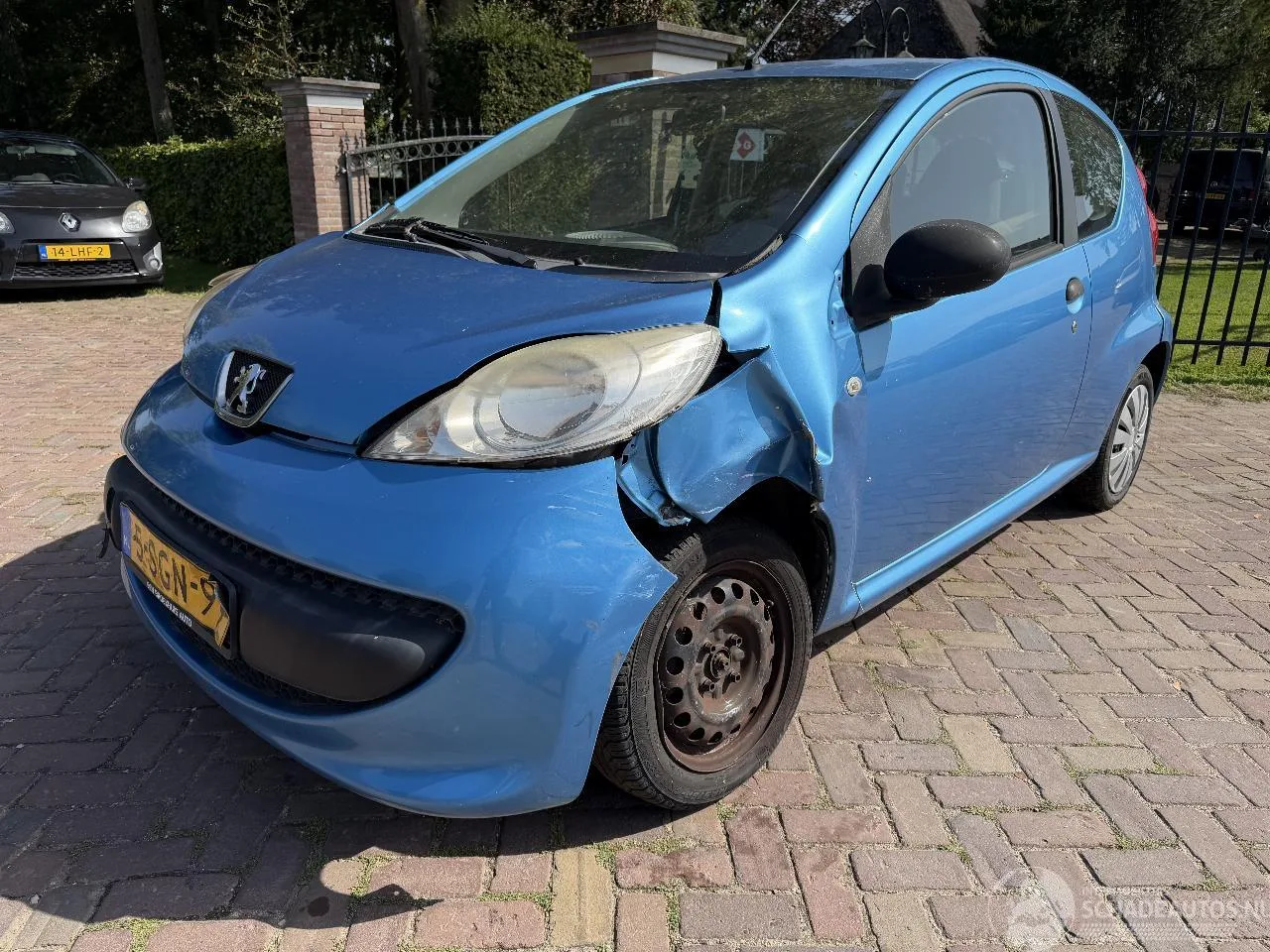 Peugeot 107 (2006) — foto 1