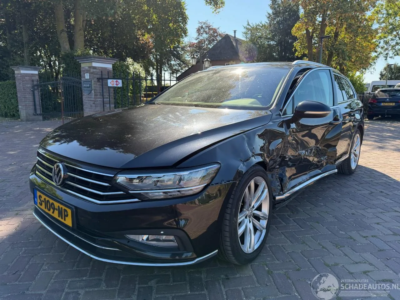Volkswagen Passat (2020) — foto 1