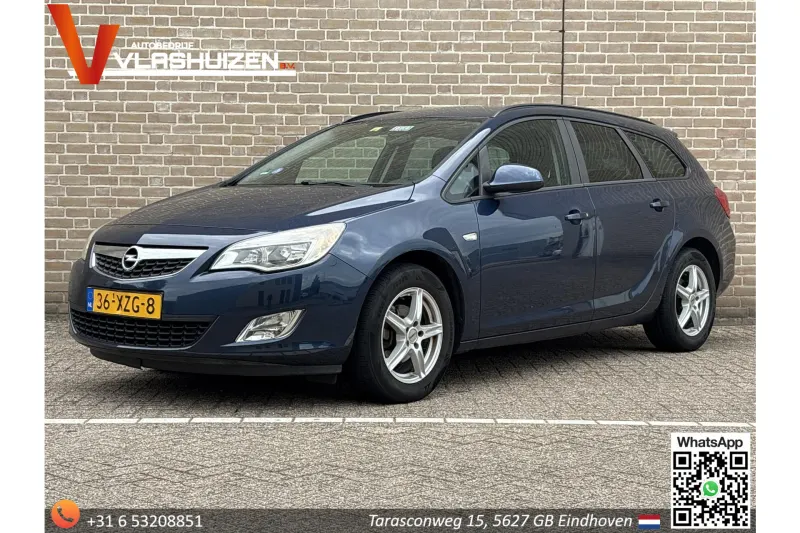 Opel Astra (2012)