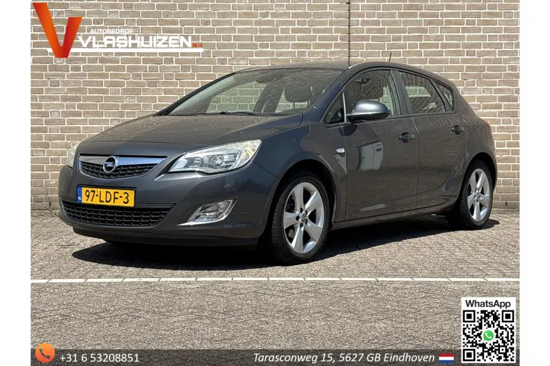 Opel Astra (2010)