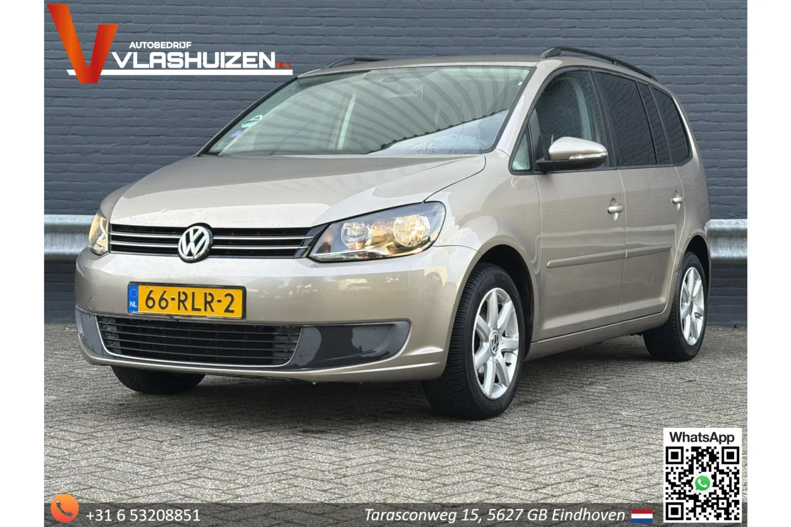 Volkswagen Touran (2011) — foto 1