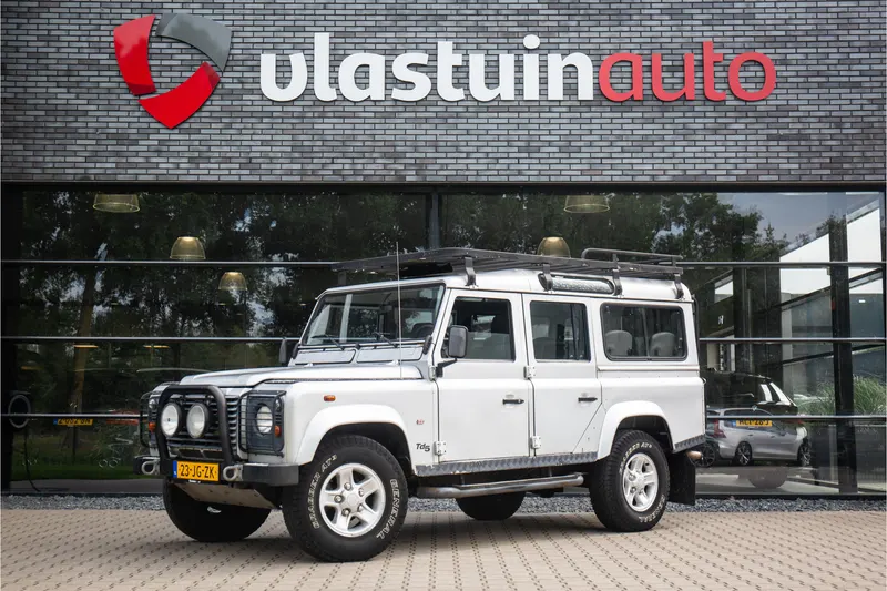 Land Rover Defender (2002)