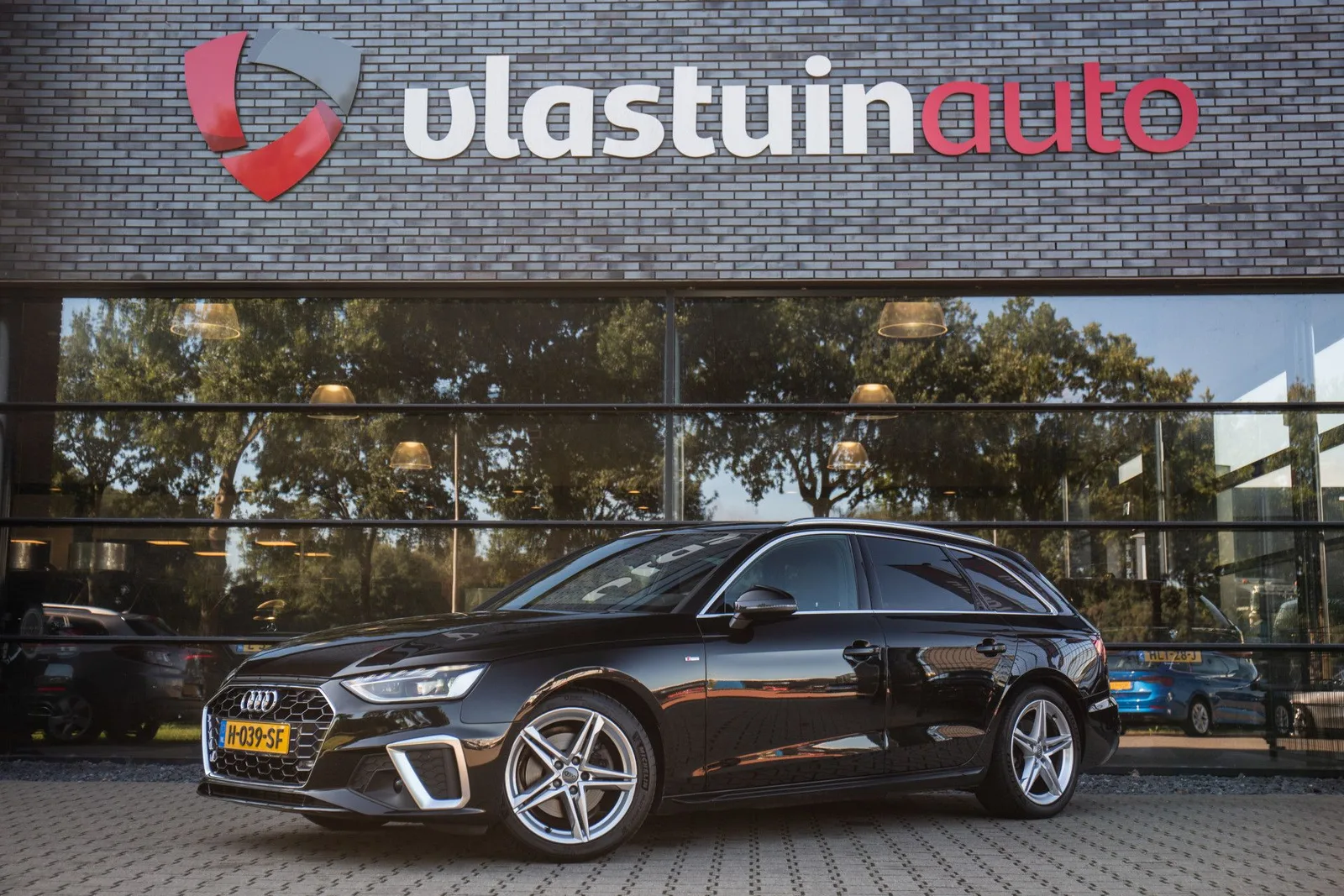 Audi A4 (2020) — foto 1