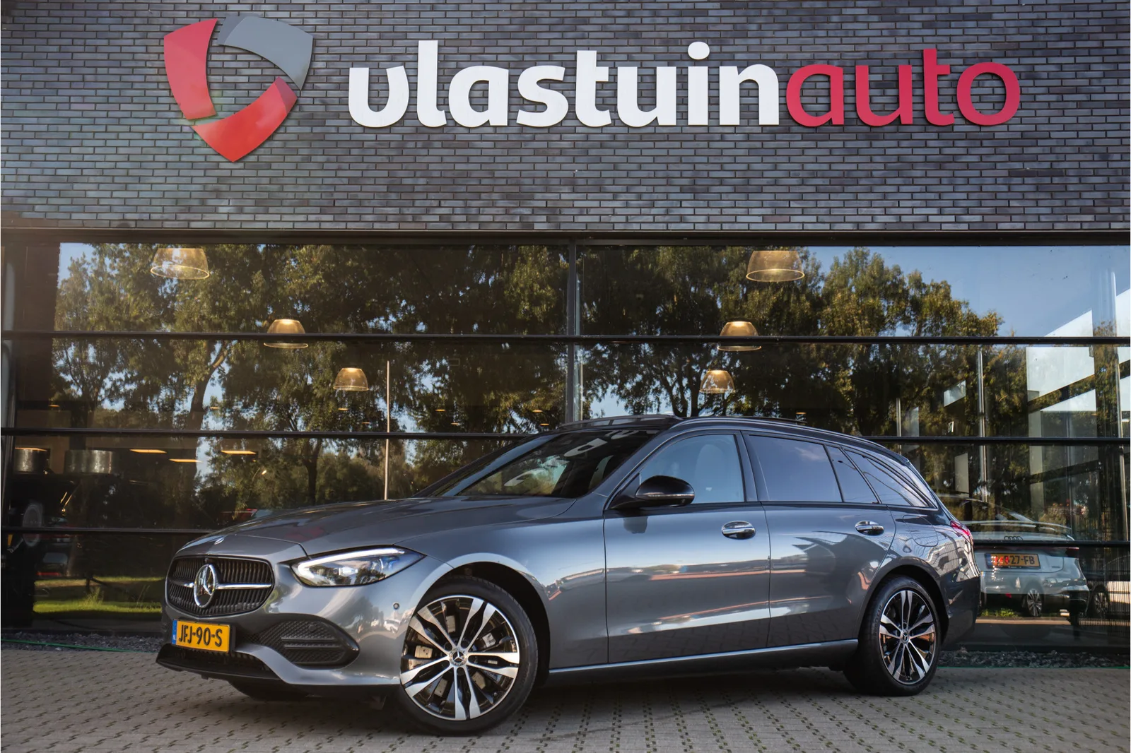 Mercedes-Benz C-Klasse (2023) — foto 1