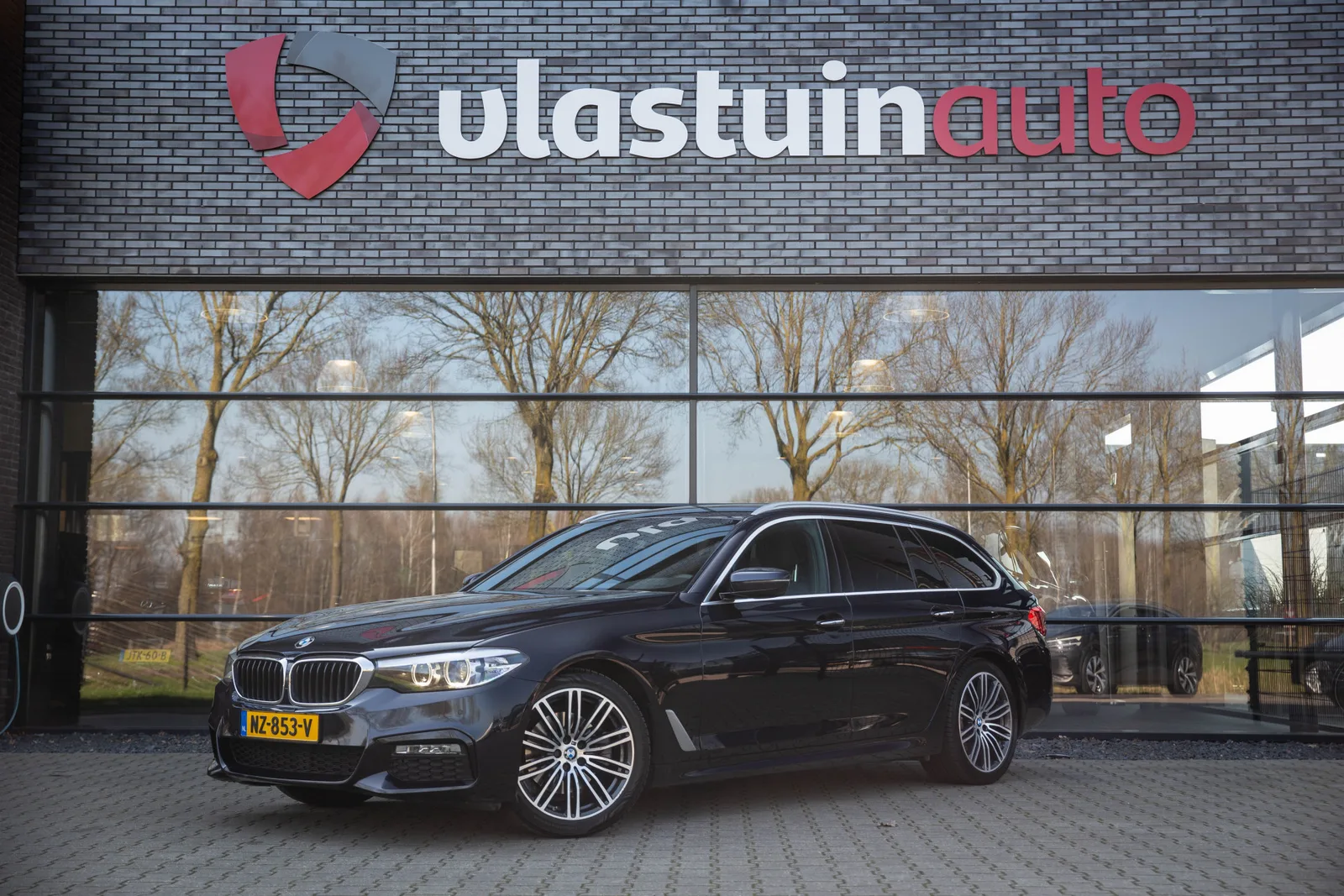 BMW 5-Serie (2017) — foto 1