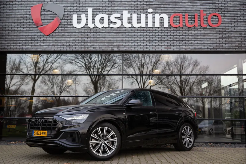Audi Q8 (2023)