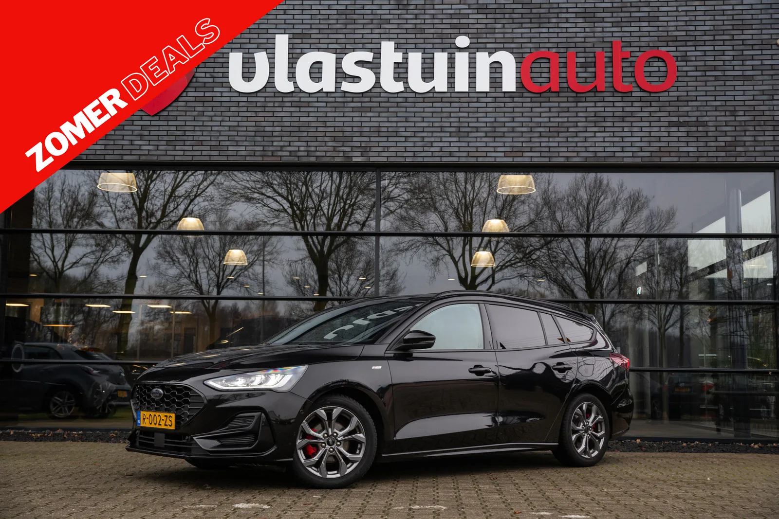 Ford Focus (2022) — foto 1