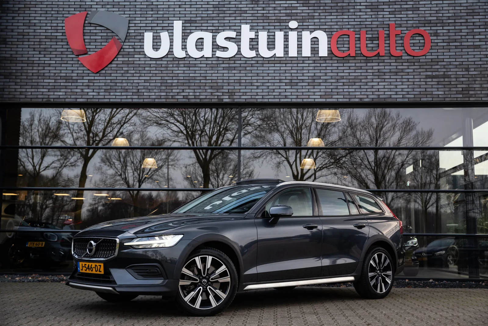 Volvo V60 (2020) — foto 1