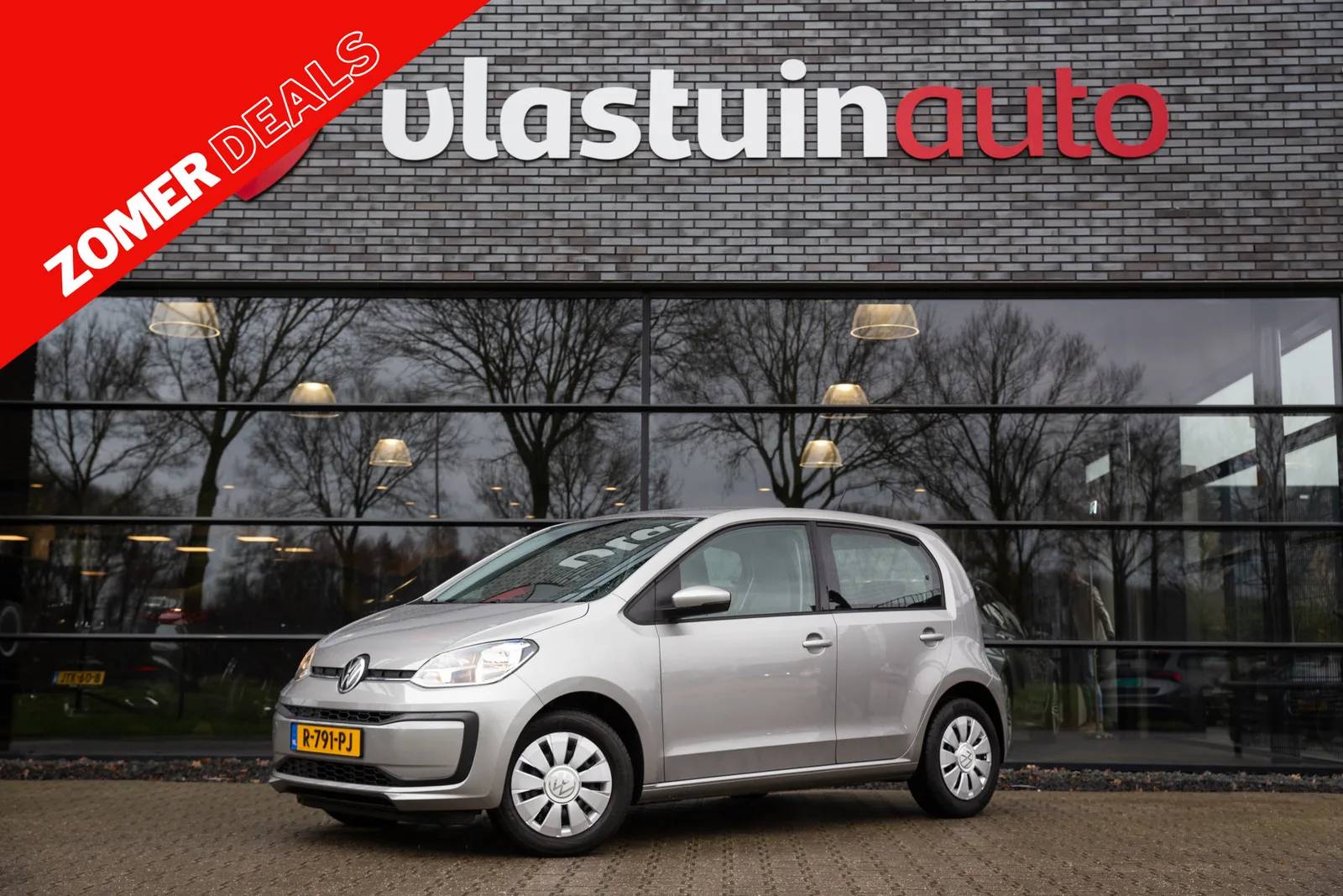 Volkswagen Up (2022) — foto 1
