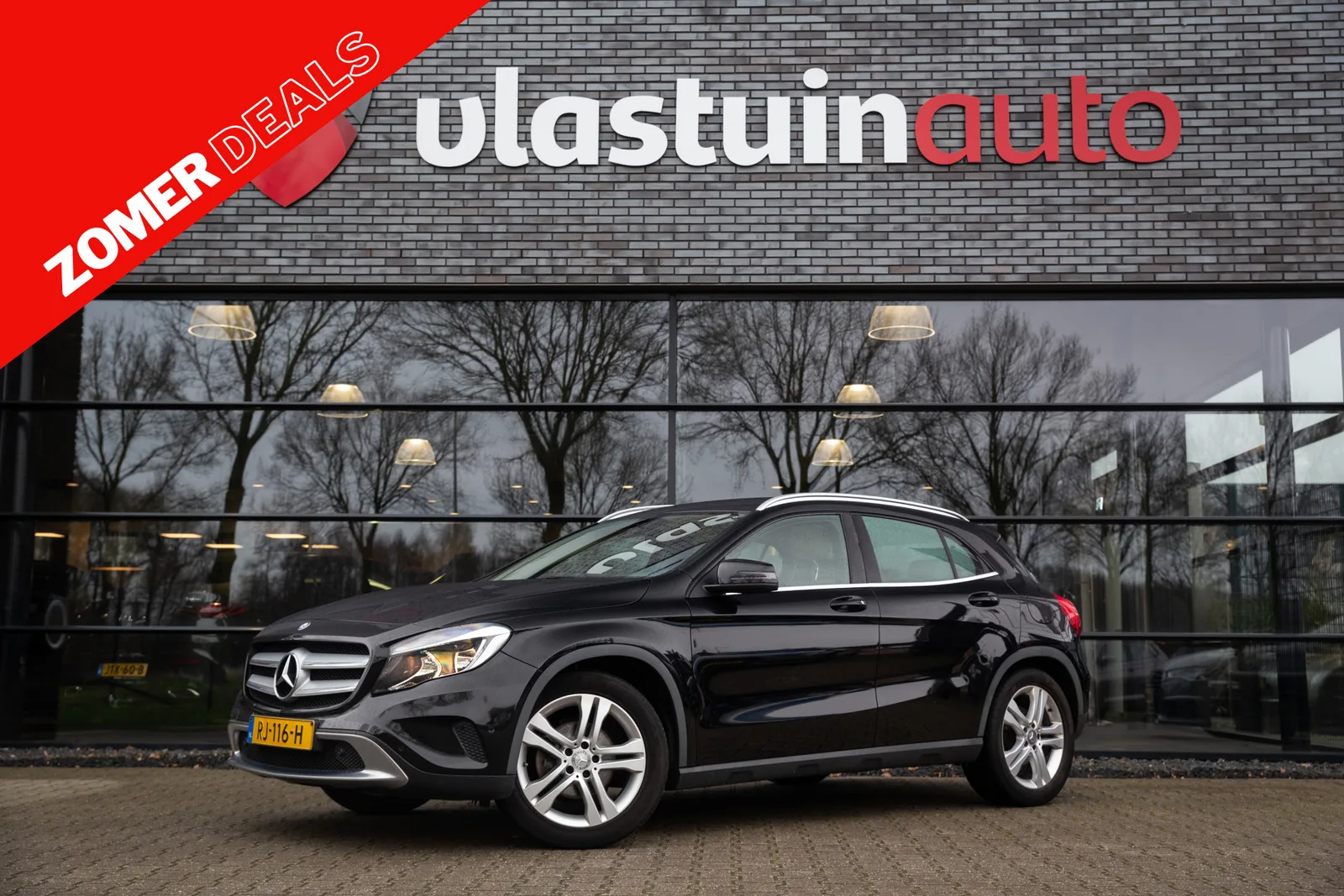 Mercedes-Benz GLA (2015) — foto 1