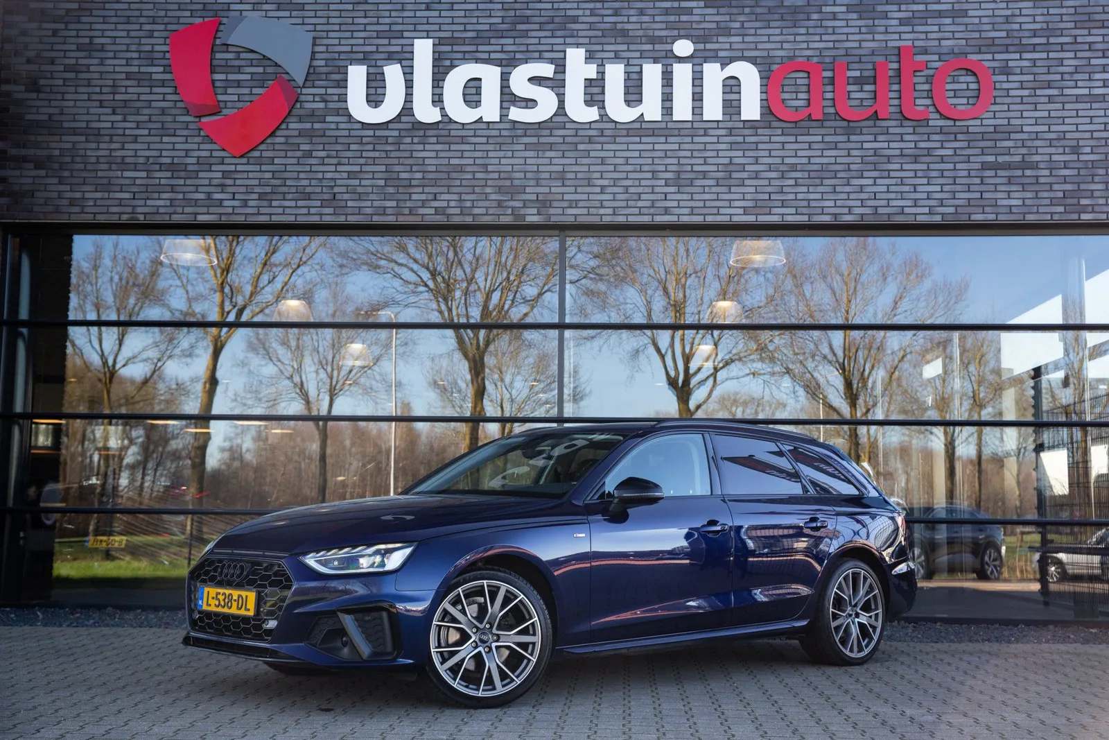 Audi A4 (2020) — foto 1