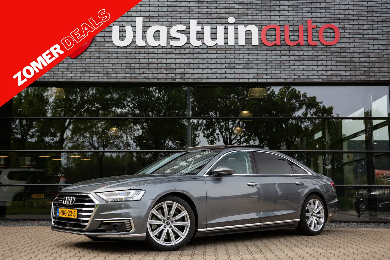 Audi A8 (2021) — foto 1