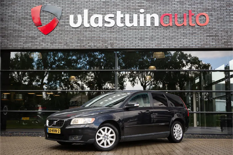 Volvo V50 (2009)
