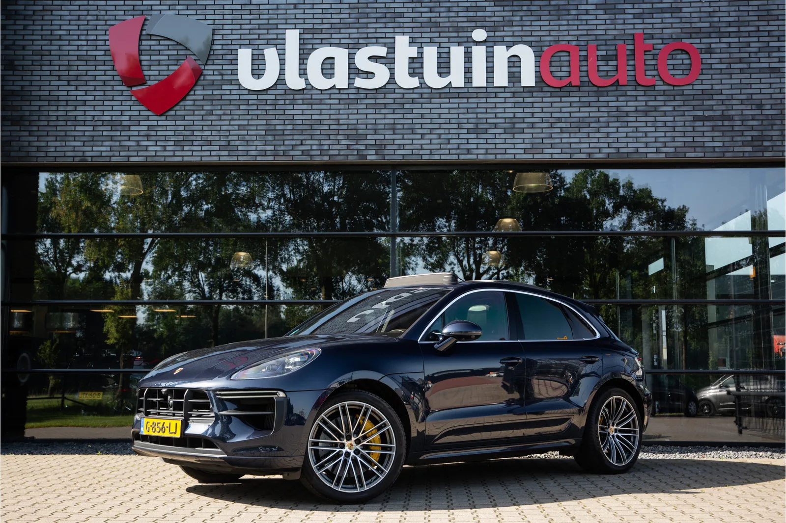 Porsche Macan (2019) — foto 1
