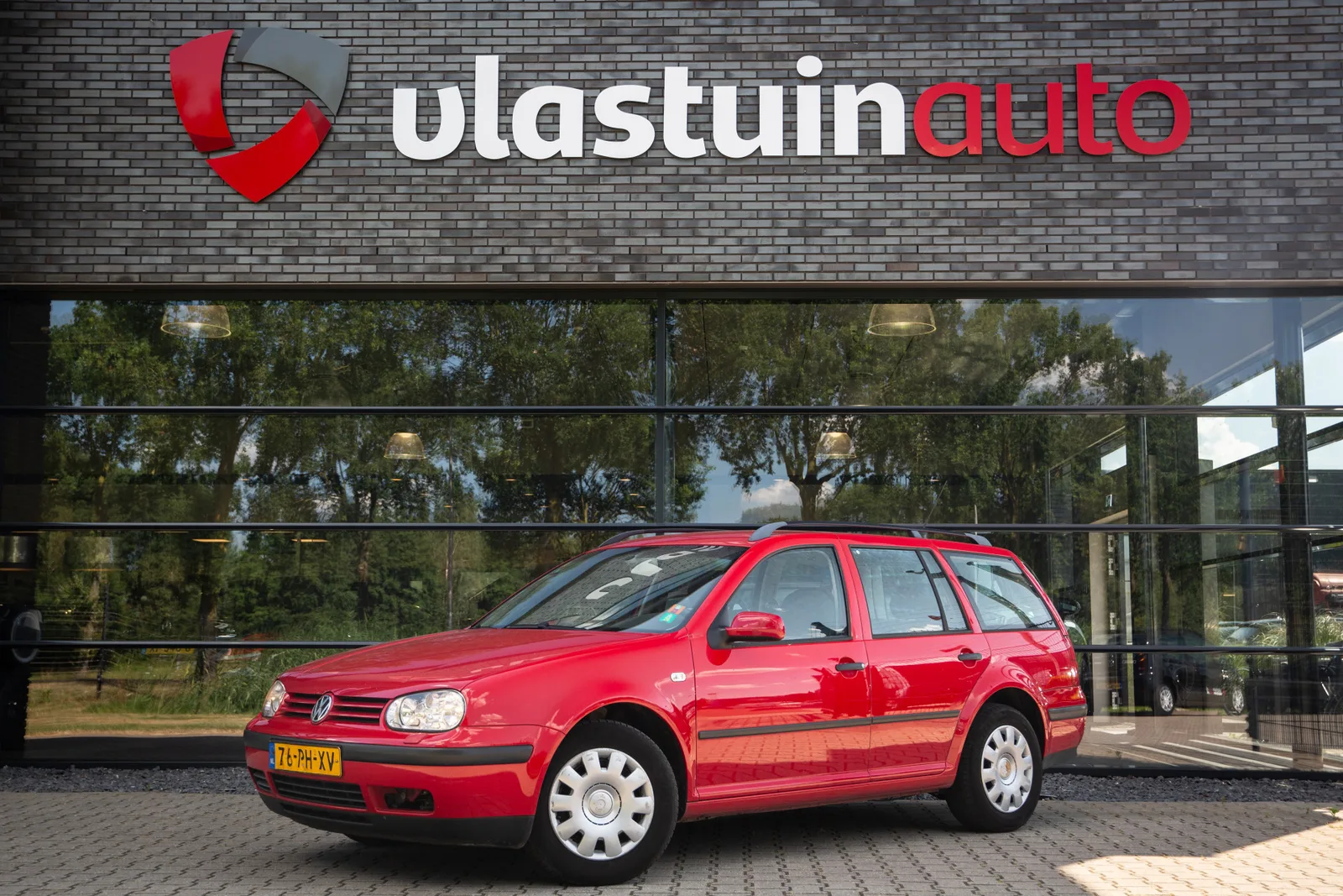 Volkswagen Golf (2004) — foto 1