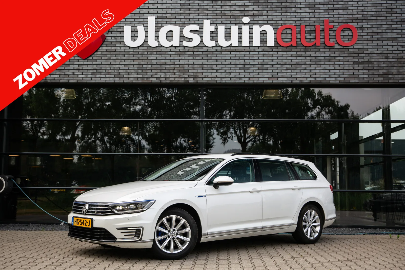 Volkswagen Passat (2015) — foto 1
