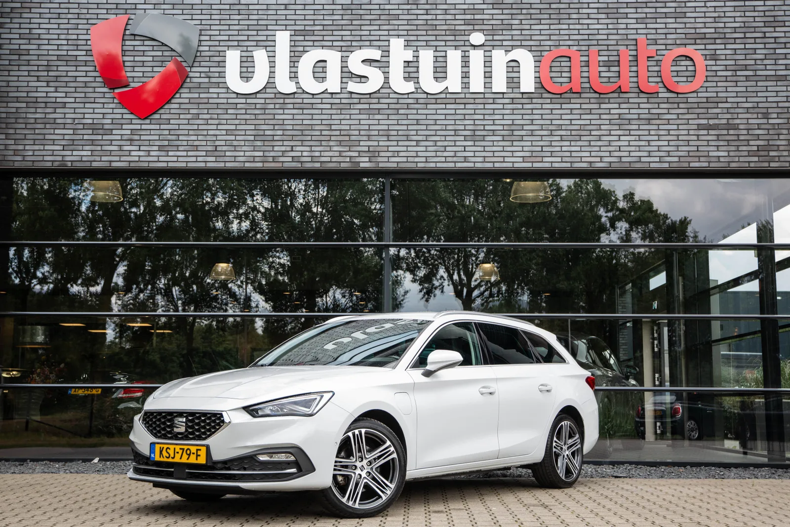 SEAT Leon Sportstourer (2023) — foto 1