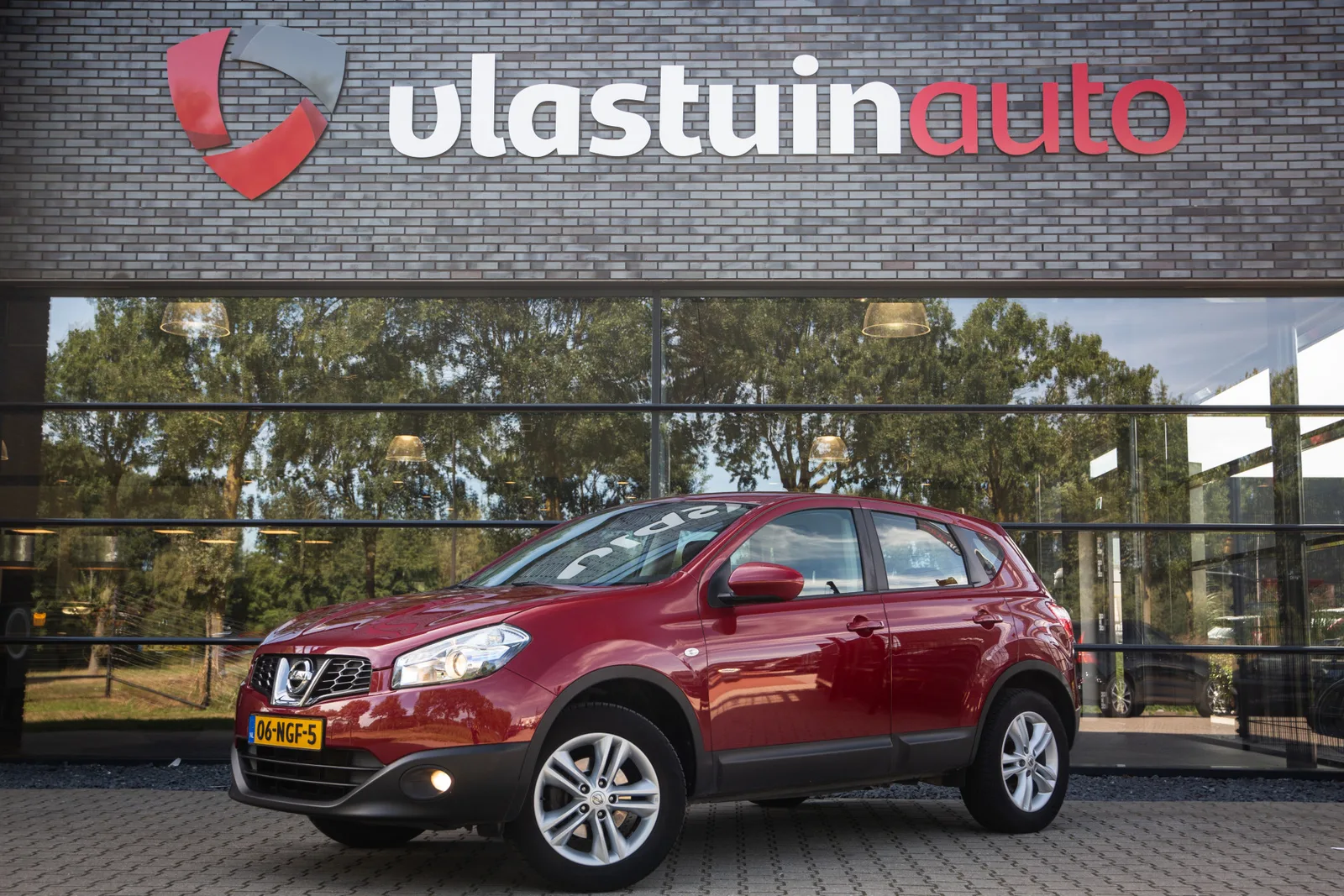 Nissan Qashqai (2010) — foto 1