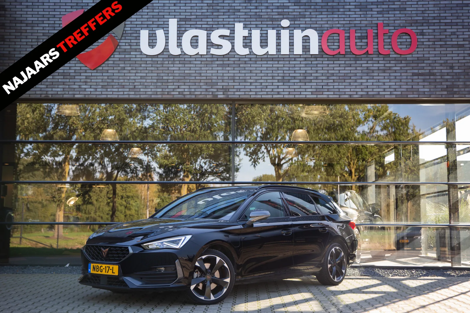 CUPRA Leon Sportstourer (2023) — foto 1