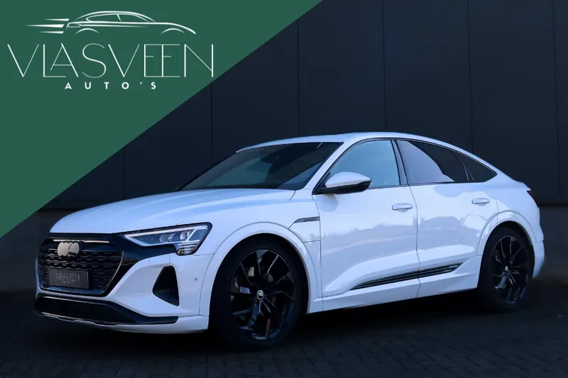 Audi Q8 e-tron (2023)