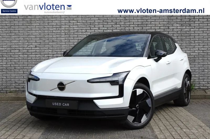 Volvo EX30 (2024)