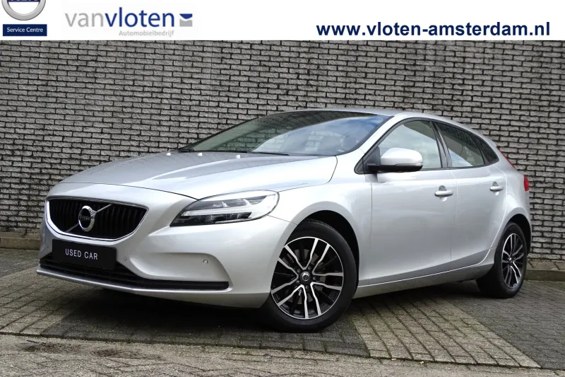Volvo V40 (2019)
