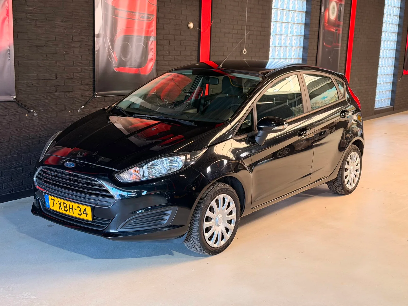 Ford Fiesta (2014) — foto 1