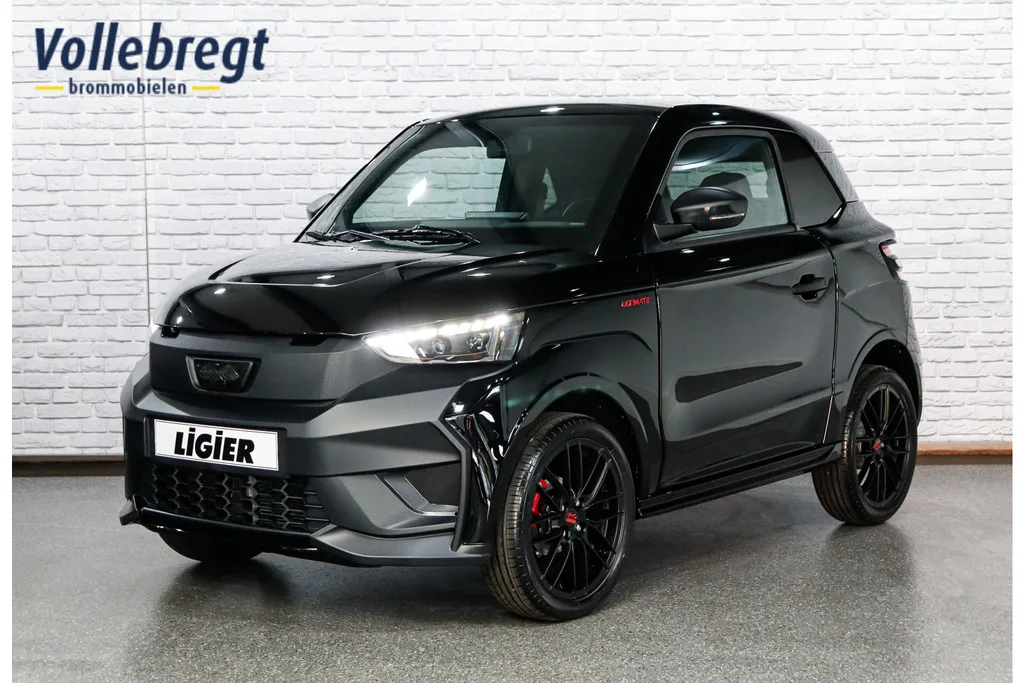 Ligier JS50 (2025) — foto 1